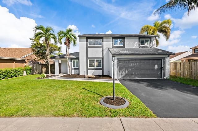 1309 SW 151st Terrace, Sunrise FL 33326 - Sunrise, FL - Photo 2