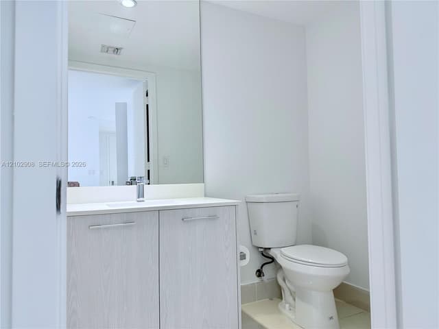 45 SW 9th St # 1209, Miami FL 33130 - Miami, FL - Photo 5