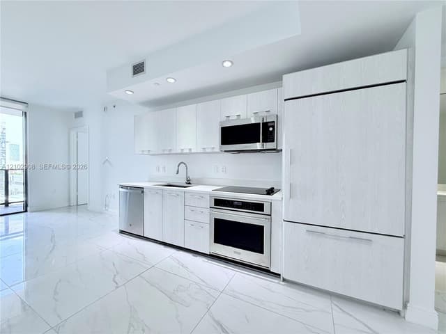 45 SW 9th St # 1209, Miami FL 33130 - Miami, FL - Photo 4