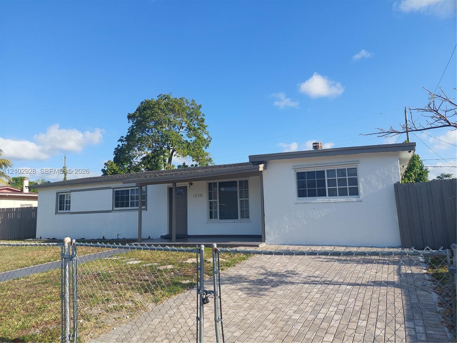 1030 NE 214th St, Miami FL 33179 - Miami, FL - Photo 1
