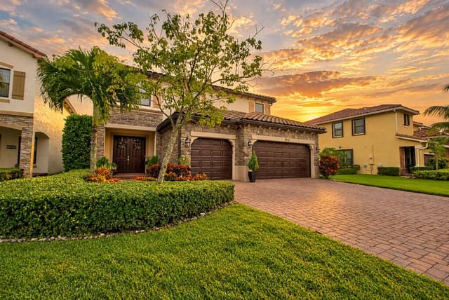 8832 Sea Chase Drive, Lake Worth FL 33467 - Lake Worth, FL - Photo 2