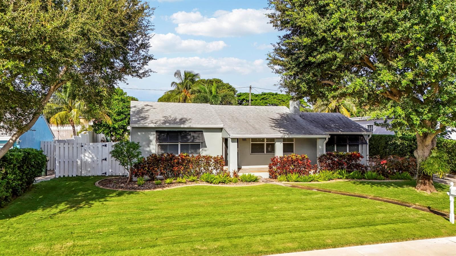 1111 N B Street, FL 33460 - Photo 1
