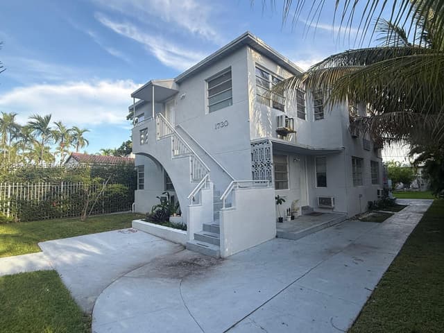 1730 Marseille Dr, Miami Beach FL 33141 - Miami Beach, FL - Photo 3