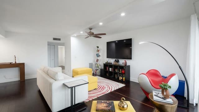5900 Camino Del Sol # 302, Boca Raton FL 33433 - Boca Raton, FL - Photo 6