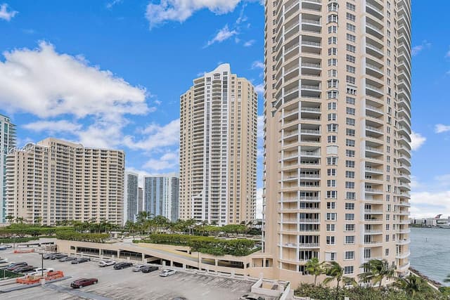 540 Brickell Key Dr # 928, Miami FL 33131 - Miami, FL - Photo 4