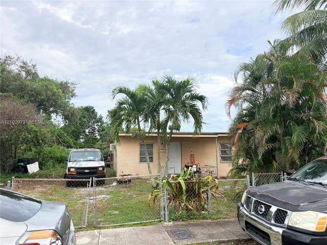 16461 NW 19 ct, Miami Gardens FL 33054 - Miami Gardens, FL - Photo 2
