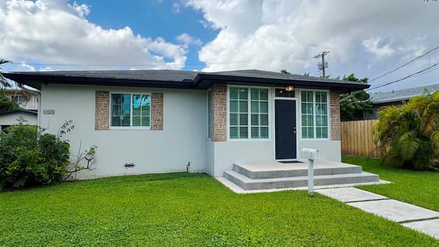 133 SE 2nd Street, Dania Beach FL 33004 - Dania Beach, FL - Photo 5