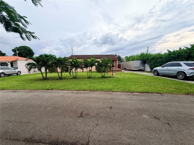 7400 SW 19th St, Miami FL 33155 - Miami, FL - Photo 5