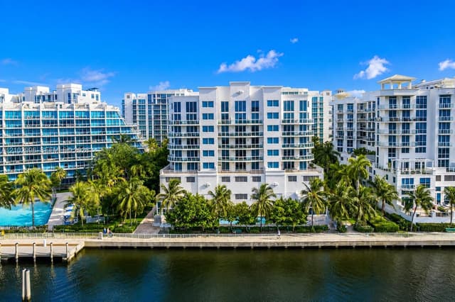 3000 NE 188th St # 604, Aventura FL 33180 - Aventura, FL - Photo 2