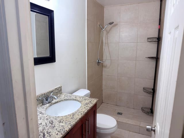 635 NW 22ND Road, Fort Lauderdale FL 33311 - Fort Lauderdale, FL - Photo 7