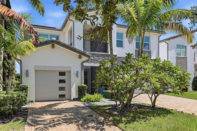 5244 Beland Drive, Lake Worth FL 33467 - Lake Worth, FL - Photo 3