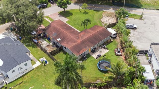 235 NE 118th St, Miami FL 33161 - Miami, FL - Photo 6