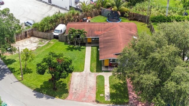 235 NE 118th St, Miami FL 33161 - Miami, FL - Photo 5