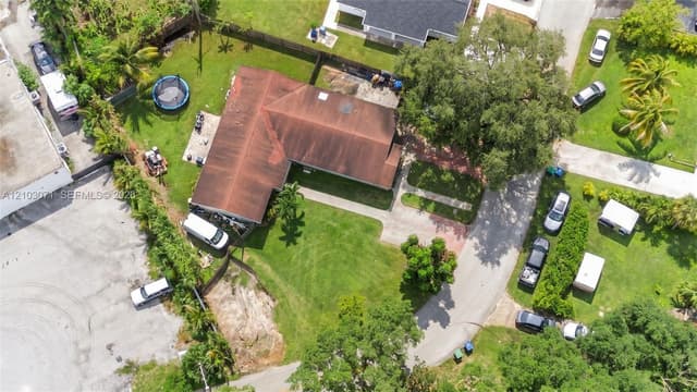 235 NE 118th St, Miami FL 33161 - Miami, FL - Photo 4