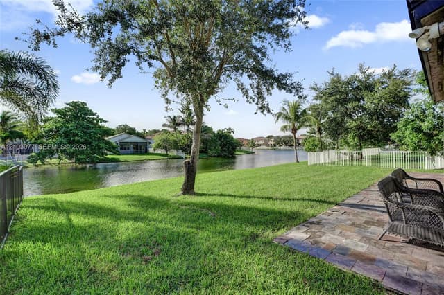 5233 SW 157th Ln, Miramar FL 33027 - Miramar, FL - Photo 3