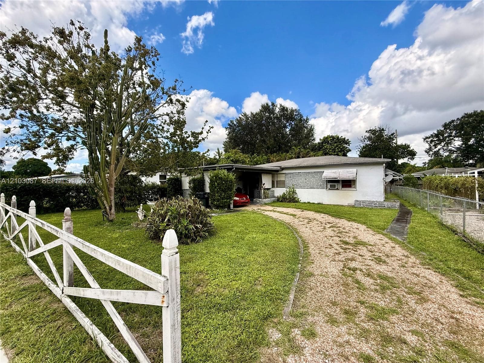 6409 Mayo St, Hollywood FL 33023 - Hollywood, FL - Photo 1