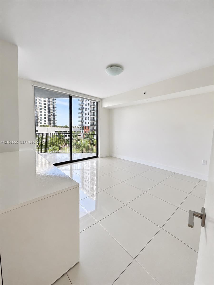 5252 NW 85th Ave # 309, Doral FL 33166 - Doral, FL - Photo 1