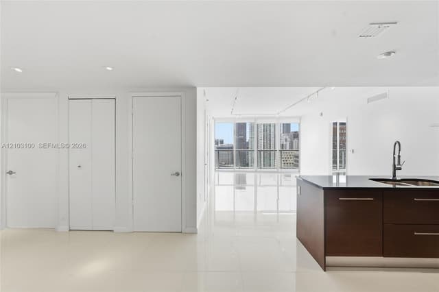 495 Brickell Ave # 4003, Miami FL 33131 - Miami, FL - Photo 2