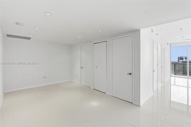495 Brickell Ave # 4003, Miami FL 33131 - Miami, FL - Photo 3