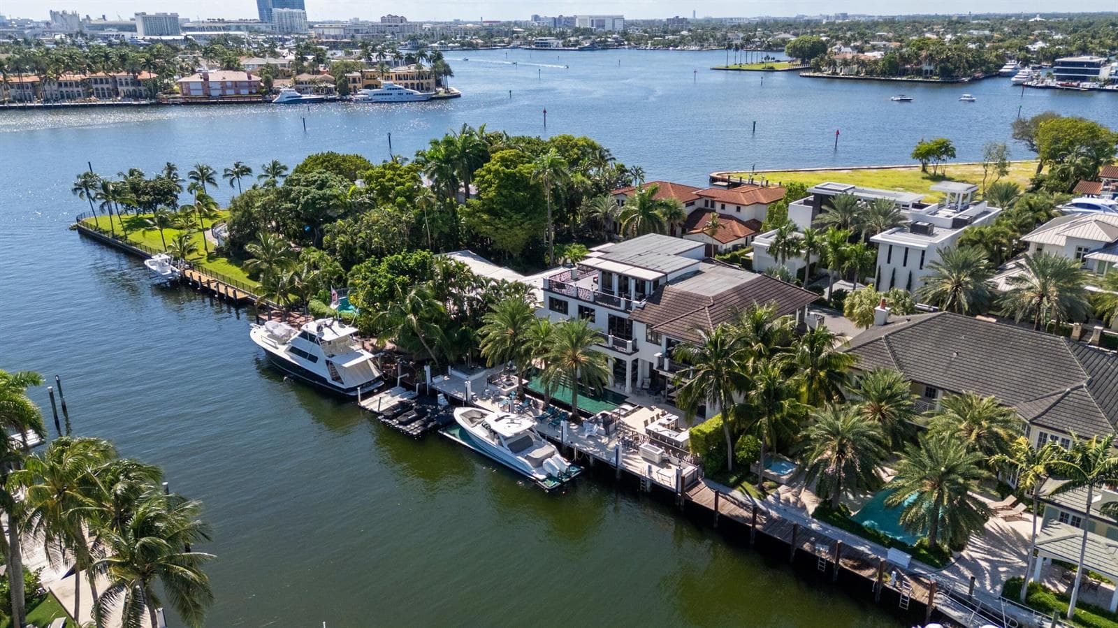 720 ISLE OF PALMS Drive, Fort Lauderdale FL 33301 - Fort Lauderdale, FL - Photo 1