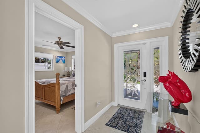 330 SW 75th Avenue, Plantation FL 33317 - Plantation, FL - Photo 5