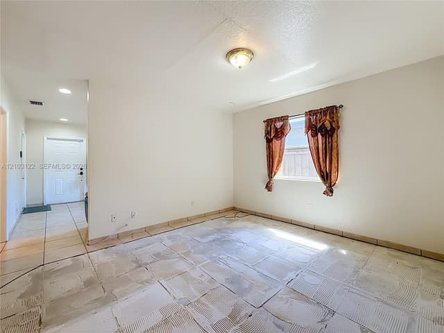 113 NW 28th Ter, Fort Lauderdale FL 33311 - Fort Lauderdale, FL - Photo 7