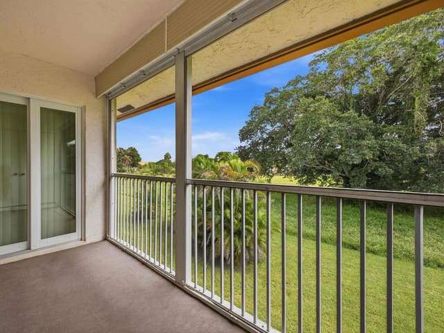 3041 Holiday Springs Boulevard # 201, Margate FL 33063 - Margate, FL - Photo 2