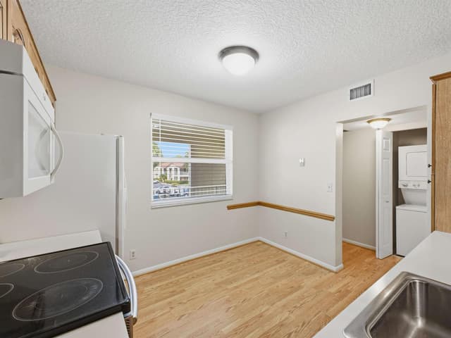 3041 Holiday Springs Boulevard # 201, Margate FL 33063 - Margate, FL - Photo 6