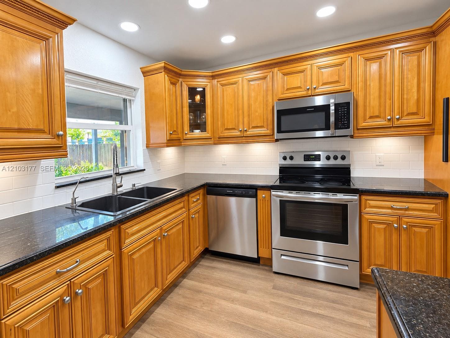 621 S 24th Ave, Hollywood FL 33020 - Hollywood, FL - Photo 1