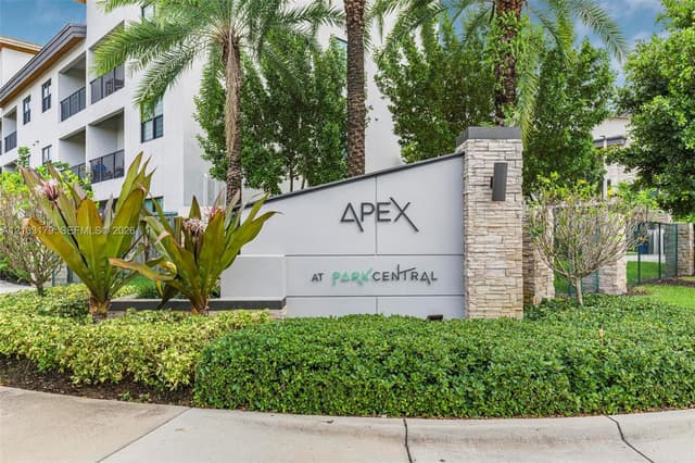 7865 NW 104th Ave # 33, Doral FL 33178 - Doral, FL - Photo 2