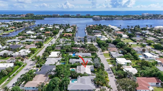 128 VASSAR Drive, FL 33460 - Photo 2