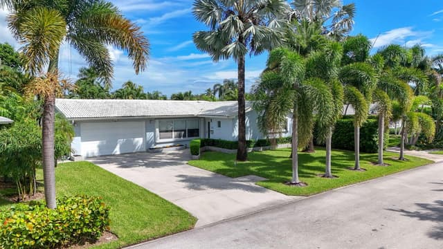 128 VASSAR Drive, FL 33460 - Photo 3