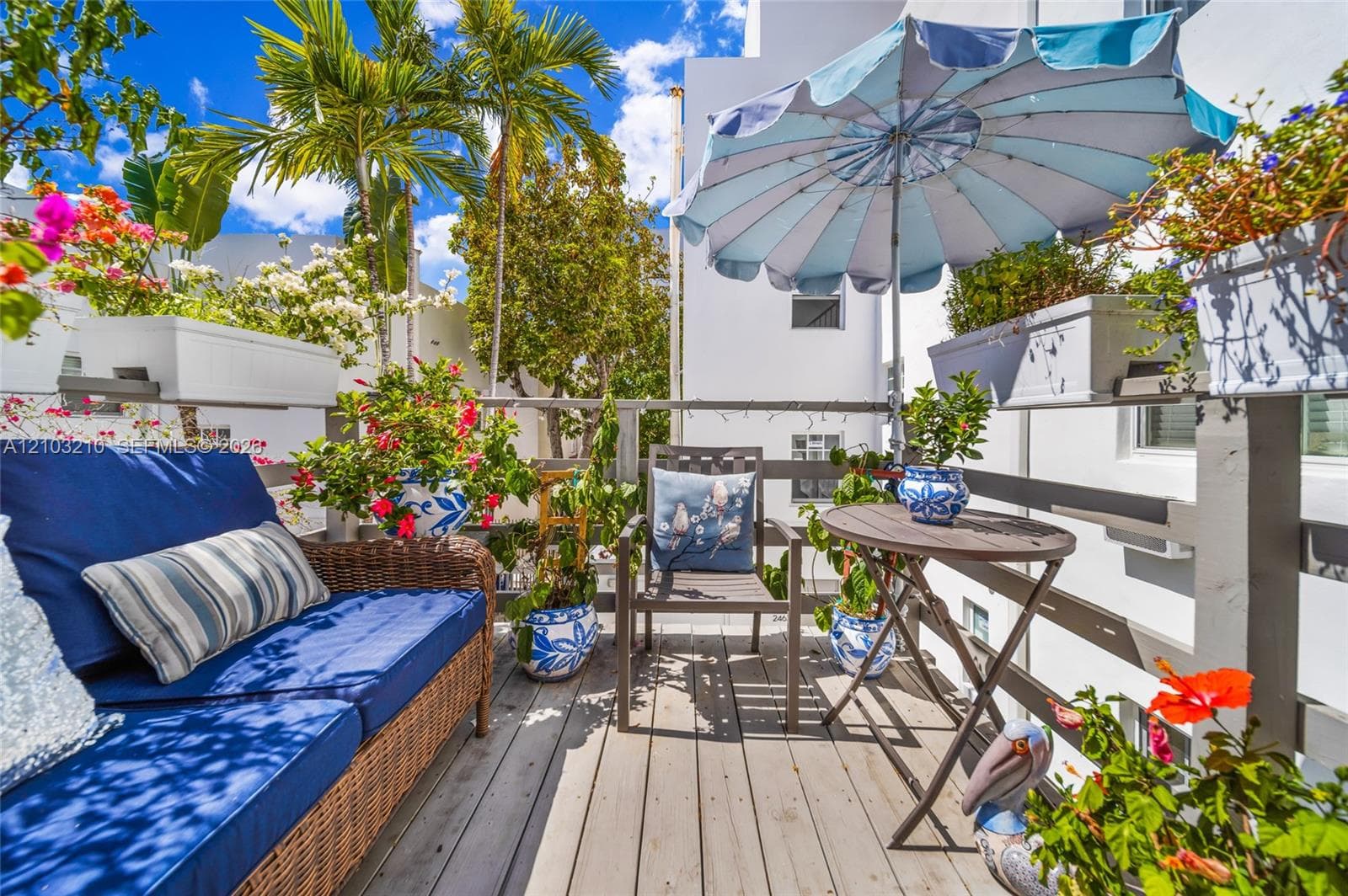 408 W 25th St # 8, Miami Beach FL 33140 - Miami Beach, FL - Photo 1