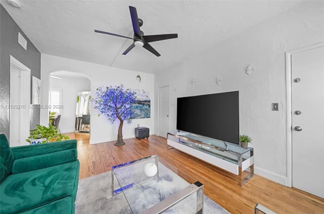 408 W 25th St # 8, Miami Beach FL 33140 - Miami Beach, FL - Photo 5