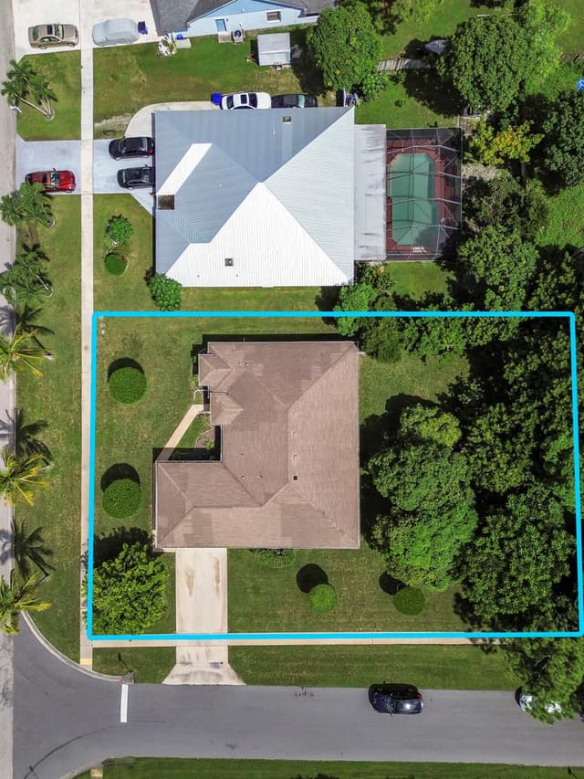 203 Ponce de Leon Street, Royal Palm Beach FL 33411 - Royal Palm Beach, FL - Photo 3