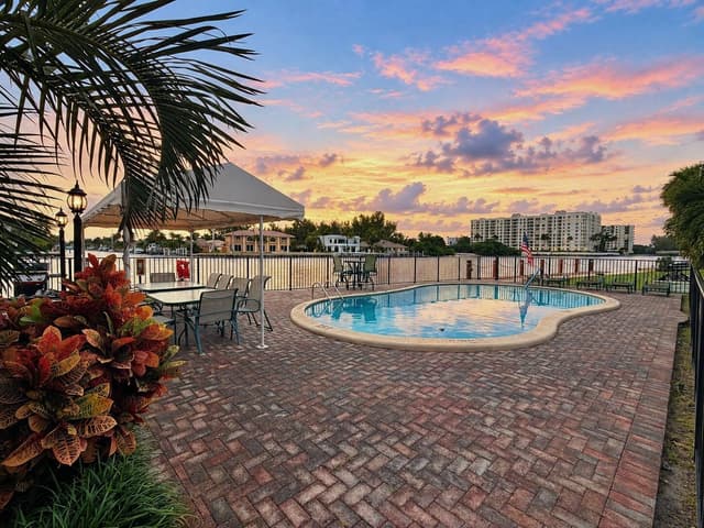 901 N RIVERSIDE Drive # 2B, Pompano Beach FL 33062 - Pompano Beach, FL - Photo 6