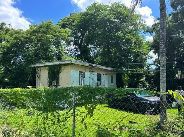 7803 NW MIAMI Place, Miami FL 33150 - Miami, FL - Photo 3