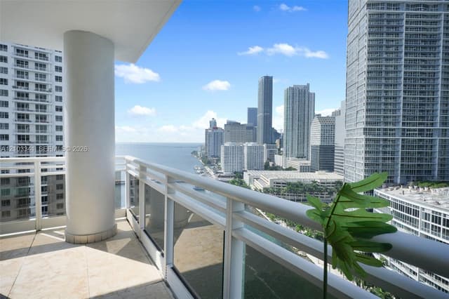 901 Brickell Key Blvd # 2204, Miami FL 33131 - Miami, FL - Photo 2