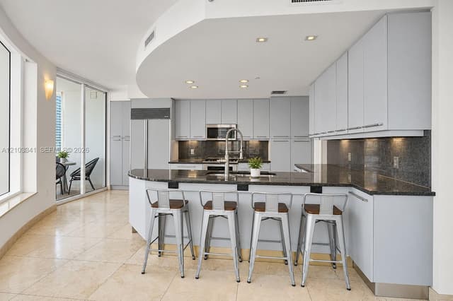 901 Brickell Key Blvd # 2204, Miami FL 33131 - Miami, FL - Photo 7