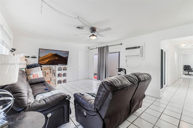 7330 Tropicana St, Miramar FL 33023 - Miramar, FL - Photo 4