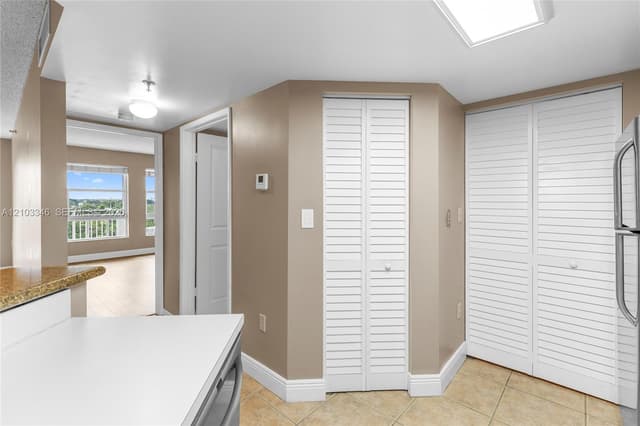 2351 Douglas Rd # 611, Miami FL 33145 - Miami, FL - Photo 7