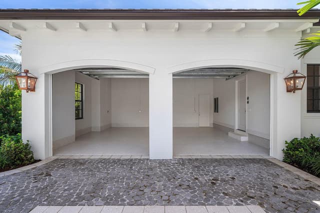 520 Overlook Drive, North Palm Beach FL 33408 - North Palm Beach, FL - Photo 4