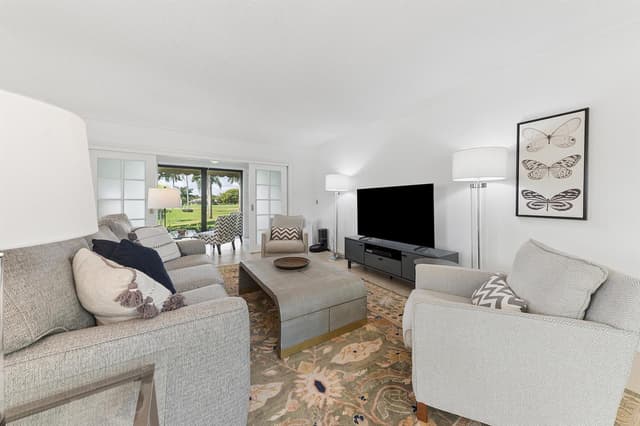 3649 Quail Ridge Drive N, Boynton Beach FL 33436 - Boynton Beach, FL - Photo 4