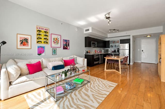 90 SW 3rd St # 2014, Miami FL 33130 - Miami, FL - Photo 7