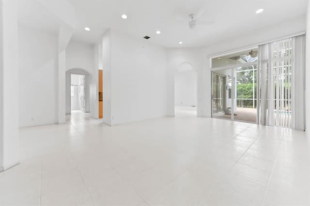6389 Cortona Street, Lake Worth FL 33467 - Lake Worth, FL - Photo 6