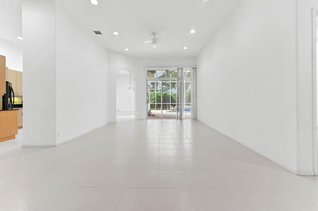 6389 Cortona Street, Lake Worth FL 33467 - Lake Worth, FL - Photo 5