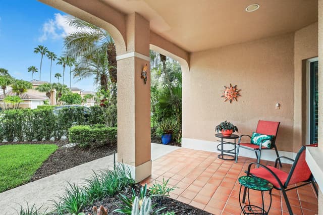 102 Legendary Circle, Palm Beach Gardens FL 33418 - Palm Beach Gardens, FL - Photo 3