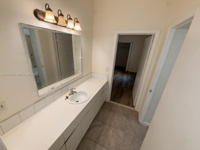 706 9th St, West Palm Beach FL 33401 - West Palm Beach, FL - Photo 6