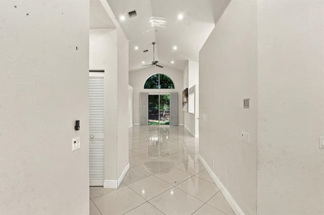 6355 NW 80th Drive, Parkland FL 33067 - Parkland, FL - Photo 4