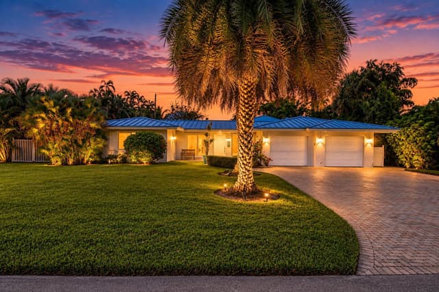 2801 Coral Shores Drive, Fort Lauderdale FL 33306 - Fort Lauderdale, FL - Photo 2